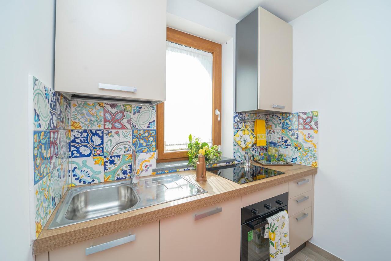 Tra Sole E Limoni Apartments Tramonti Dış mekan fotoğraf