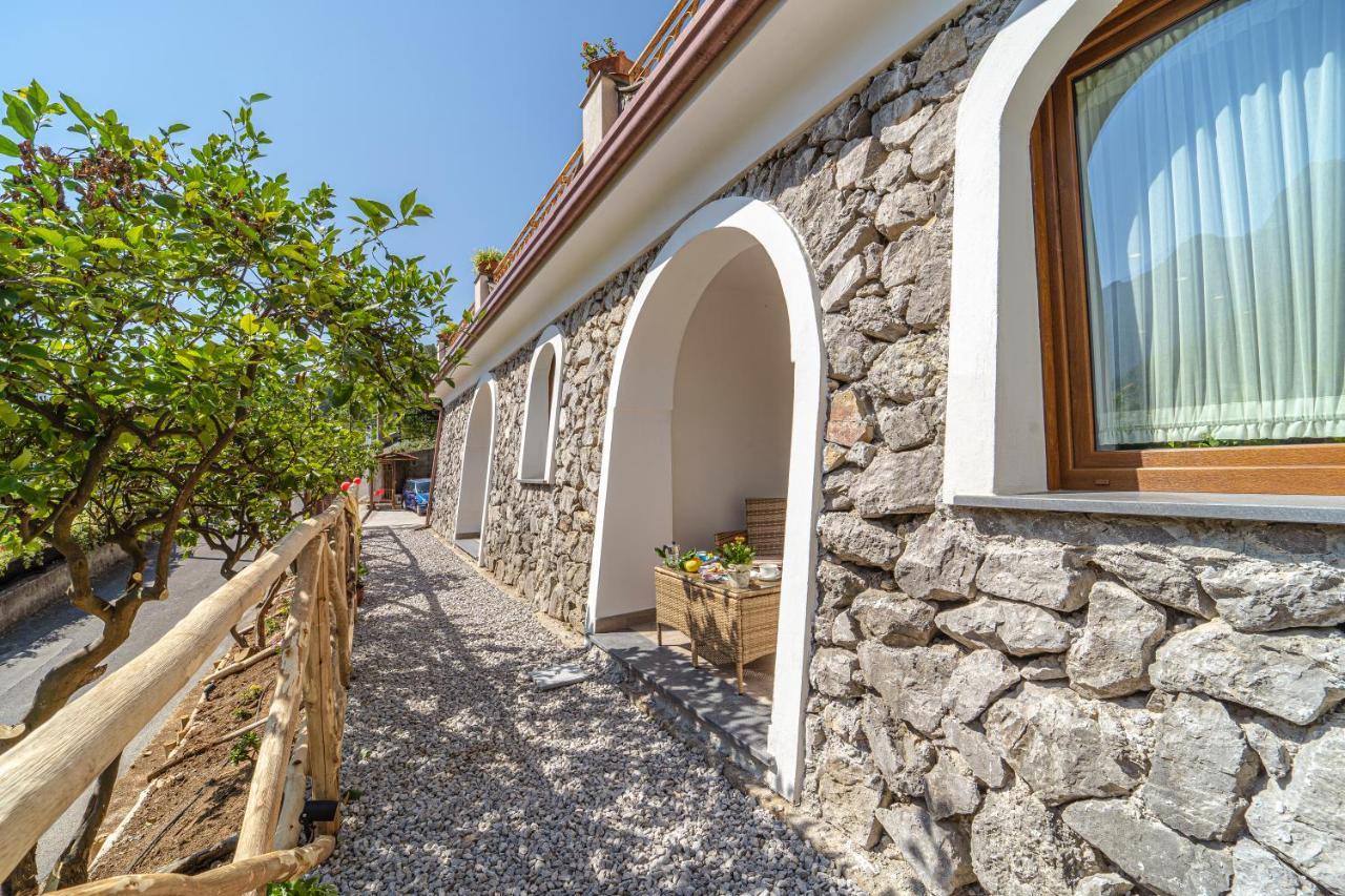 Tra Sole E Limoni Apartments Tramonti Dış mekan fotoğraf