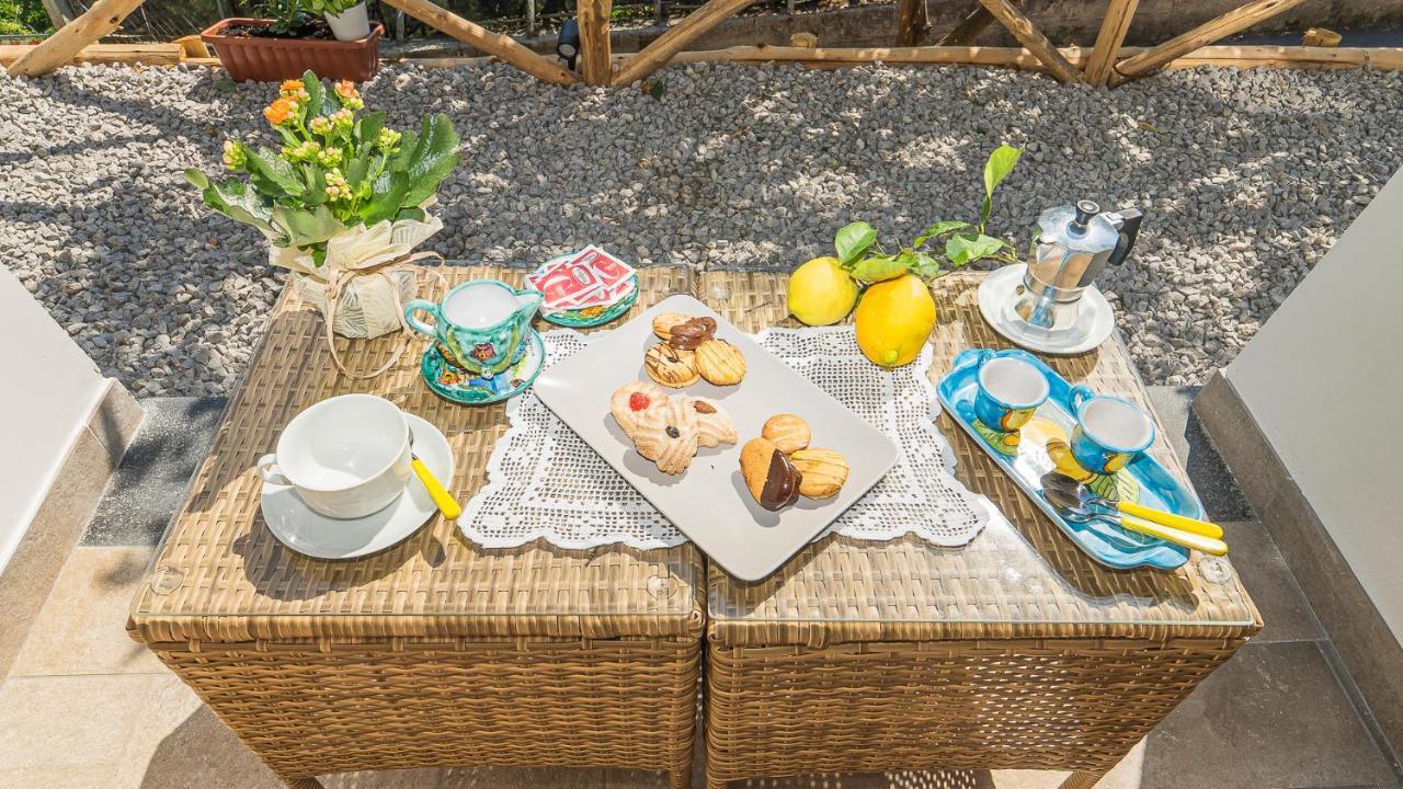 Tra Sole E Limoni Apartments Tramonti Dış mekan fotoğraf